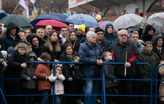  Paljenjem badnjaka tradicionalno obeležen Badnji dan u Somboru