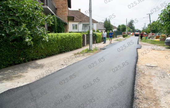 Asfaltiranje ulice Sime Solaje