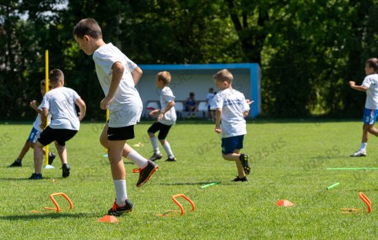 Obilazak fudbalskog terena u Conoplji