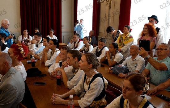 Uručenjem hleba obeležena tradicionalna žetelačka svečanost „Dužionica" 2