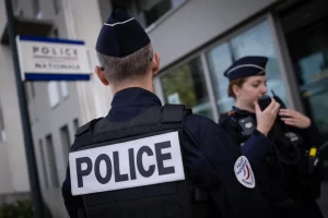 Pariz - policija