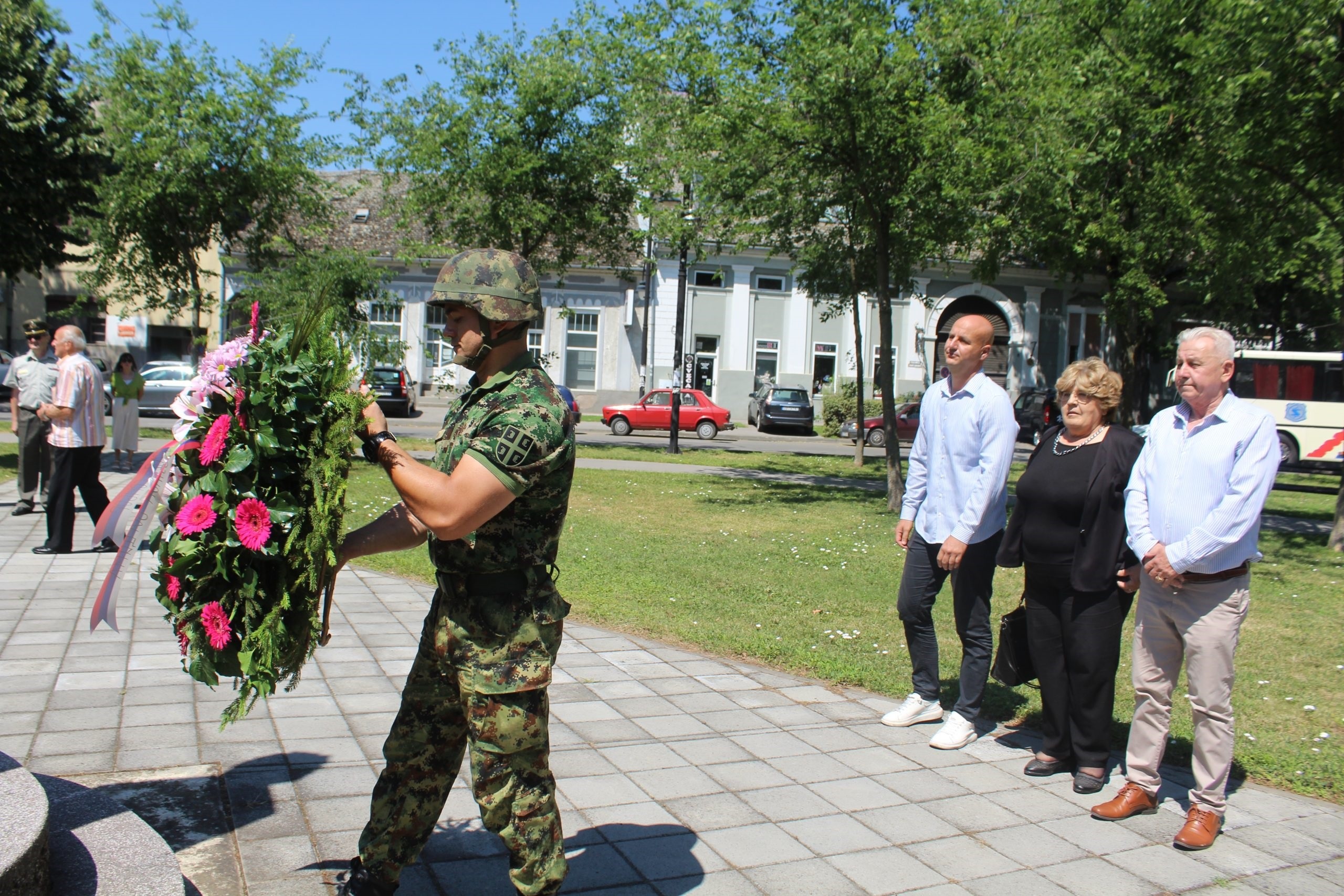 Polaganjem venaca obeležen Dan borca i Dan ustanka