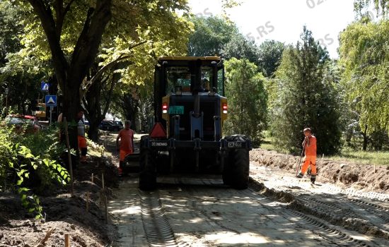 Gradonačelnik Ratković obišao radove na izgradnji servisne saobraćajnice