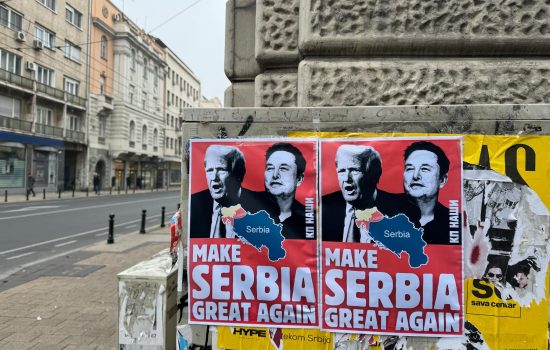 BEOGRAD – Plakat Trampa, Maska i Velike Srbije!